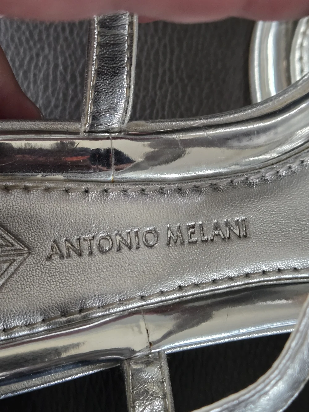 ANTONIO MELANI shiny silver